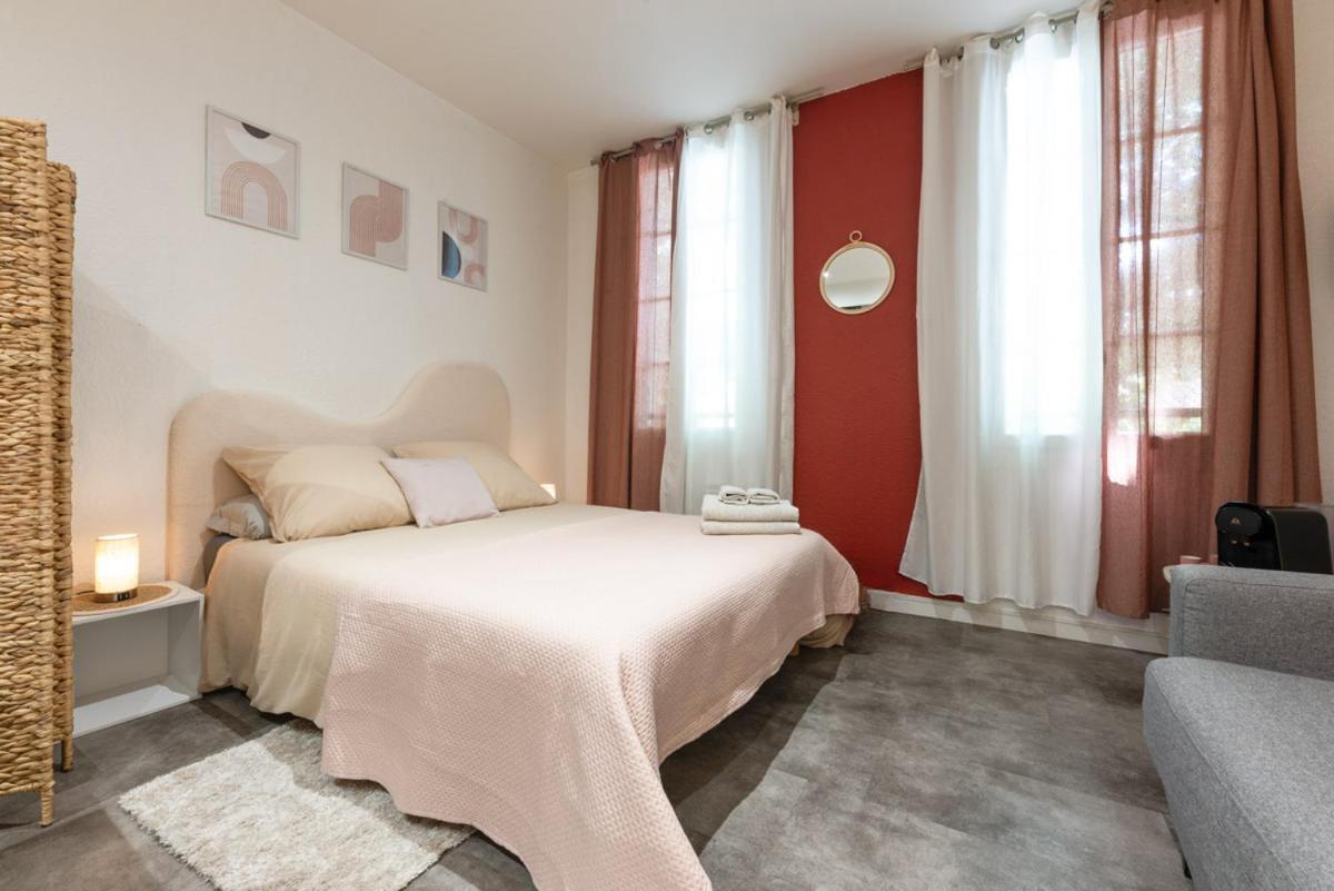 La Casita - Studio Confort Avec Parking Prive - Lit Douillet - Centre Uzes, Pont Du Gard المظهر الخارجي الصورة